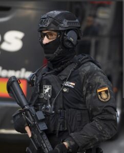 Разбиха джихадистка клетка при съвместна операция в Испания и Мароко