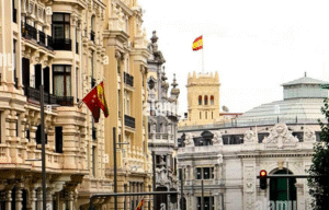 МВФ: Испания става икономически лидер в еврозоната на фона на енергийна криза